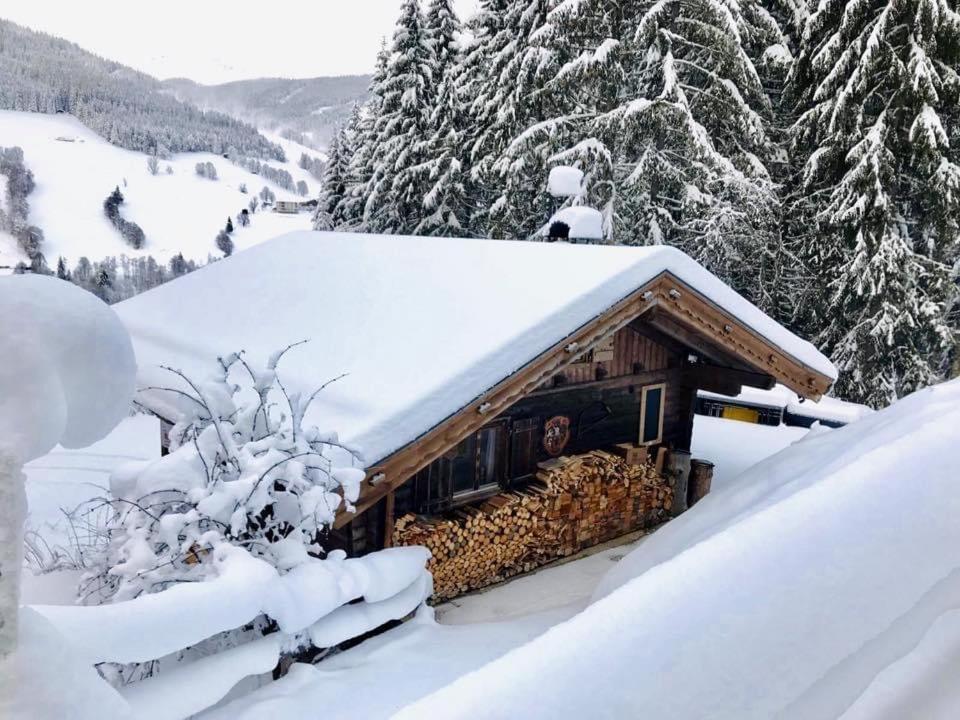 Wasserfallhütte Saalbach Exterior foto